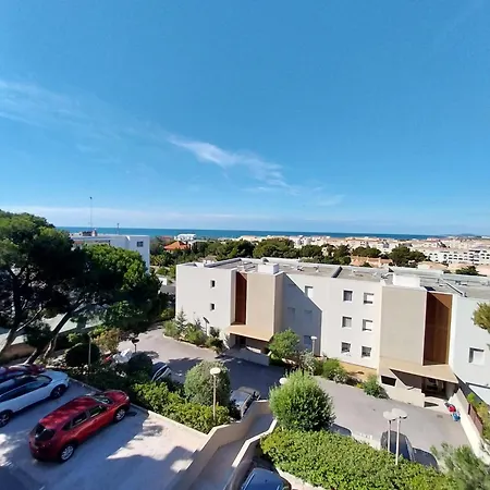 T3 Terrasse Terrasse Ascenseur Parking Internet *